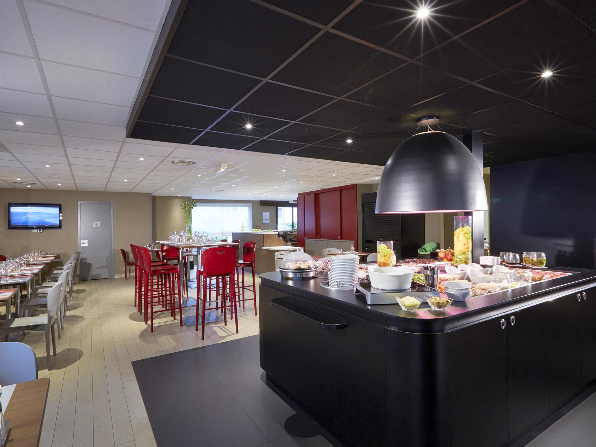 Campanile Montesson - Le Vesinet Hotel Kültér fotó