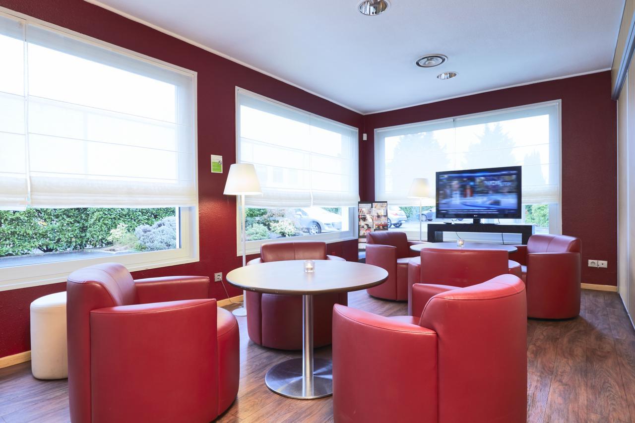 Campanile Montesson - Le Vesinet Hotel Kültér fotó